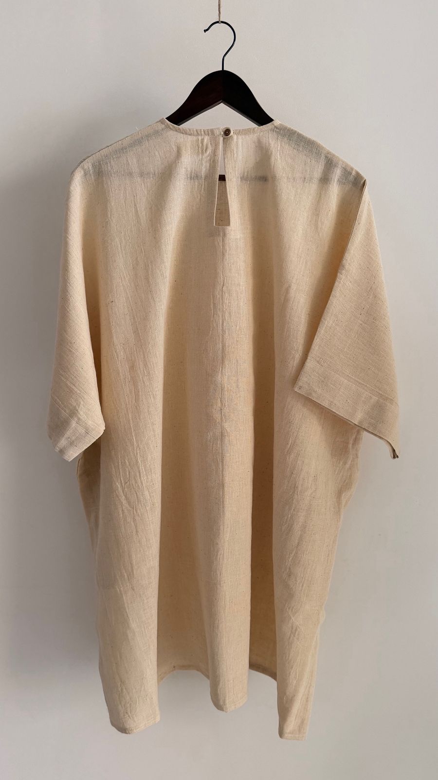 Cedar dress in Greige – back view with keyhole button closure in handwoven cotton.